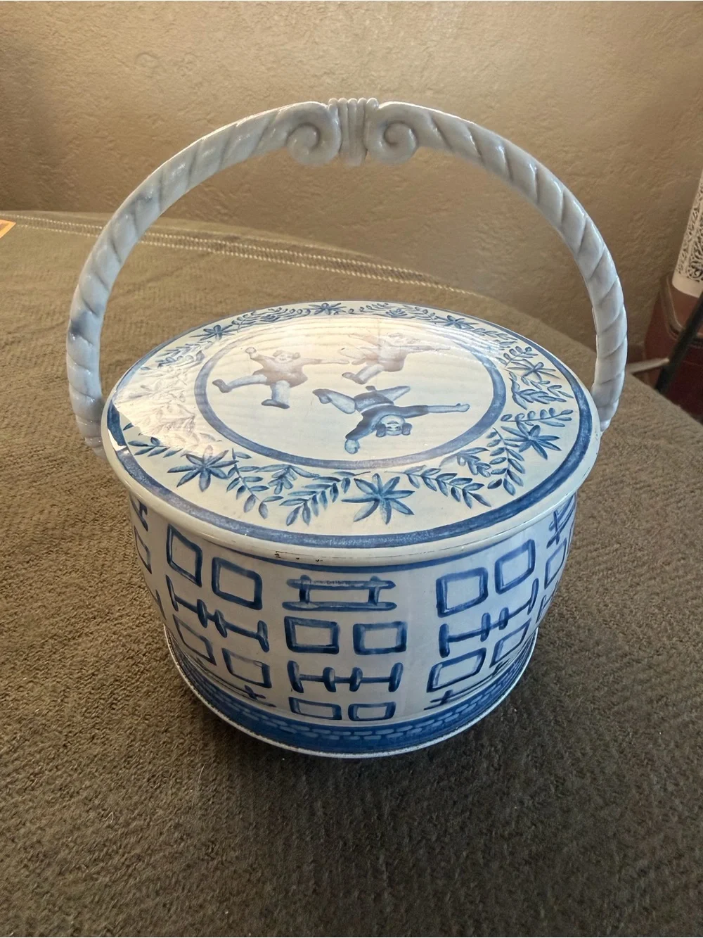 Vintage Blue and White Fricke & Nacke Chinoiserie Tin with Lid and Handle